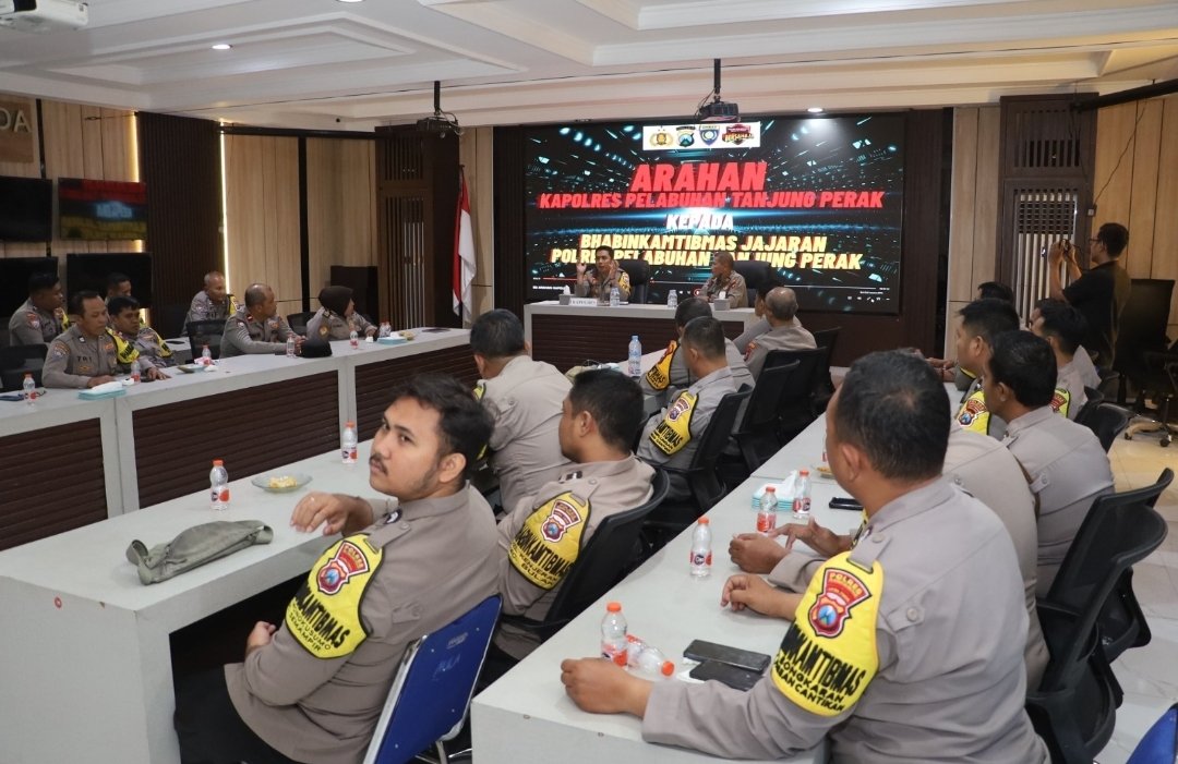 Polres Pelabuhan Tanjung Perak Hidupkan Kembali Pam Swakarsa dan Rangkul Masyarakat