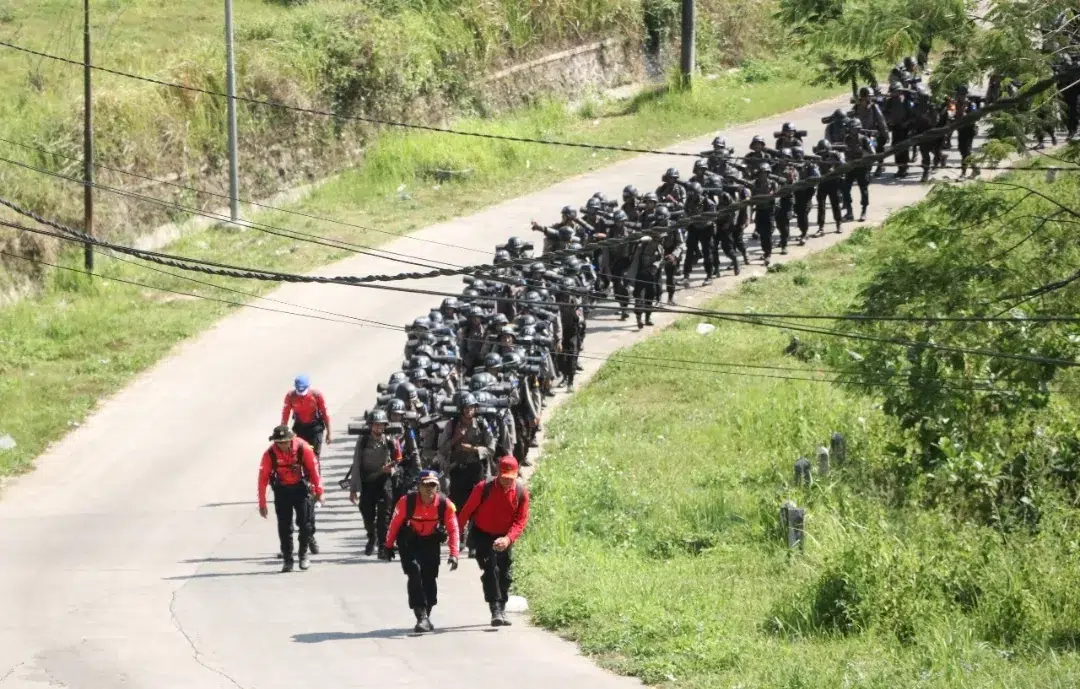 Outbound Tupdasbhara: 247 Siswa Diktukba Polri SPN Polda Jatim Ditempa di Jalur 26 KM 1 Outbound Tupdasbhara: 247 Siswa Diktukba Polri SPN Polda Jatim Ditempa di Jalur 26 KM
