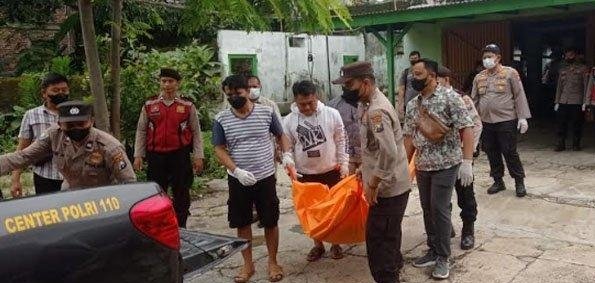 Keluarga Syok, Pasutri Korban Pembunuhan di Ponorogo Dimakamkan dalam Satu Liang Lahat 1 Pasutri Korban Pembunuhan di Ponorogo