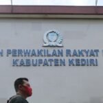 gedung-dprd-kediri-kembali-dibuka-rts0-dom.jpg pemkab kediri dprd