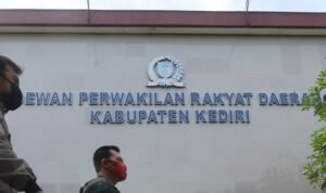 pemkab kediri dprd
