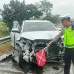 6481767eb4b5e kondisi mobil yang ditumpangi artis dangdut divarina indra 1265 711
