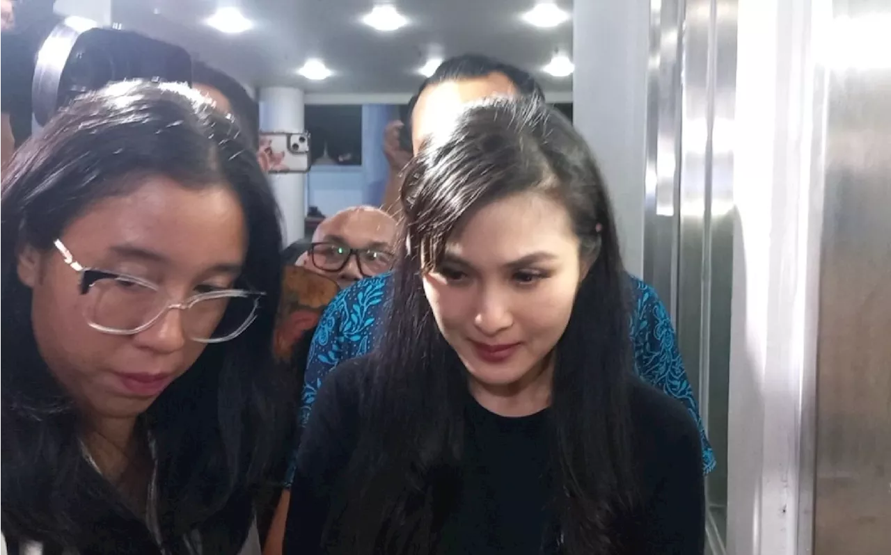 Sandra Dewi Tunduk pada Putusan Pengadilan, Asetnya Disita Negara 1 Sandra Dewi Tunduk pada Putusan Pengadilan, Asetnya Disita Negara
