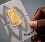 AA1F1b0s