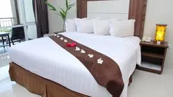 Staycation Mewah & Hemat di Belitung! Hotel Terbaik dengan Fasilitas Lengkap Mulai Rp300 Ribuan 4 Staycation Mewah & Hemat di Belitung! Hotel Terbaik dengan Fasilitas Lengkap Mulai Rp300 Ribuan