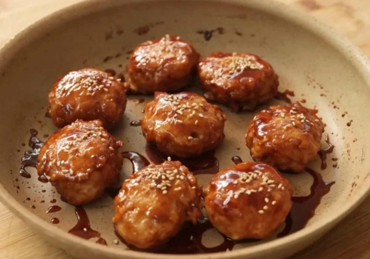 Resep Chicken Tsukune Saus Teriyaki Sederhana ala Devina Hermawan 1 Resep Chicken Tsukune Saus Teriyaki Sederhana ala Devina Hermawan