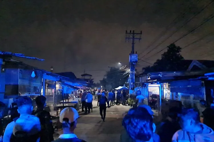 Awalnya Ricuh, Lalu Kena Lemparan Batu, Pemuda Pancasila di Medan Langsung Bentrok 1 Awalnya Ricuh, Lalu Kena Lemparan Batu, Pemuda Pancasila di Medan Langsung Bentrok