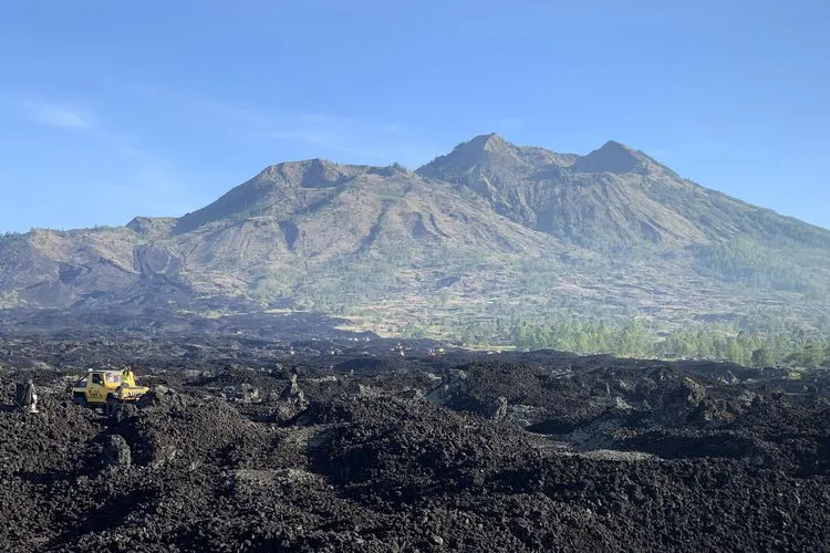 Pesona Wisata Lava Hitam Batur, Berapa Harganya? 1 Pesona Wisata Lava Hitam Batur, Berapa Harganya?