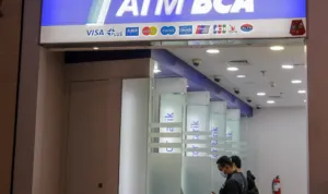 AA1O7oXn