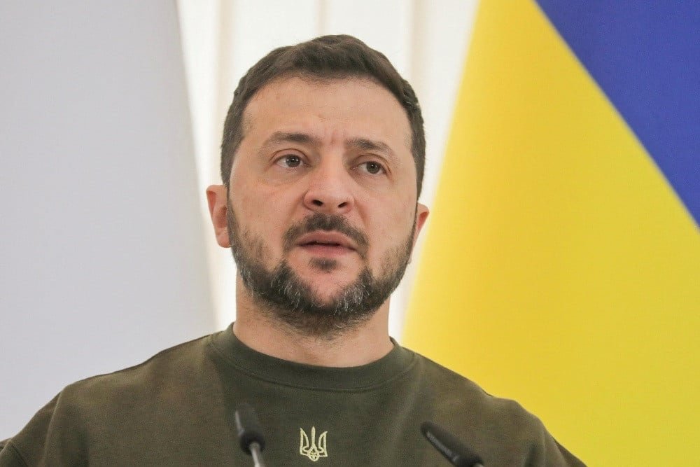 Zelensky Bertemu Trump: Perdamaian dan Dukungan Senjata 1 Zelensky Bertemu Trump: Perdamaian dan Dukungan Senjata