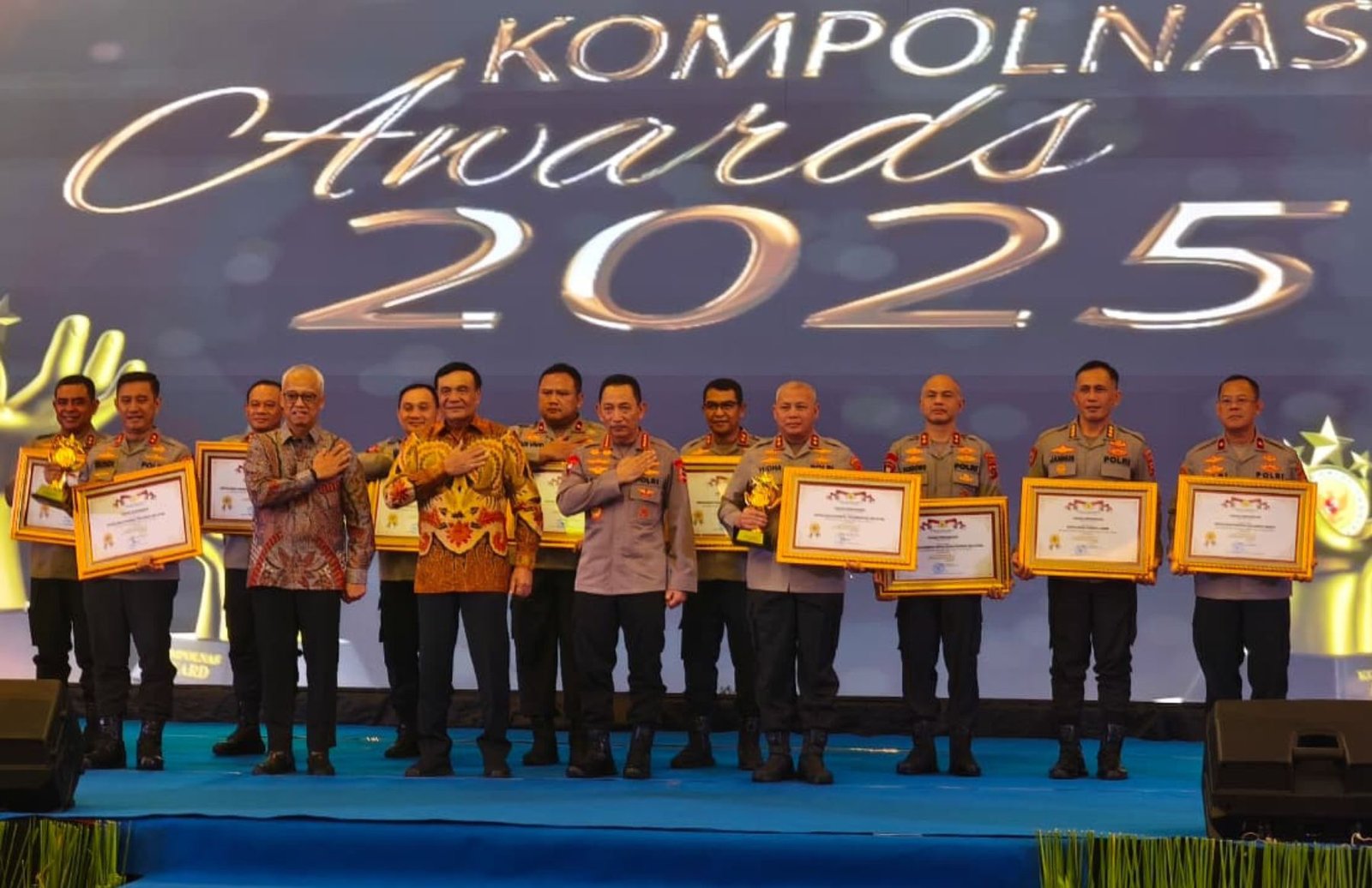 Polres Kerinci Raih Penghargaan Kompolnas Awards 2025, Kapolda Jambi: Contoh Peningkatan Pelayanan 1 Polres Kerinci Raih Penghargaan Kompolnas Awards 2025, Kapolda Jambi: Contoh Peningkatan Pelayanan