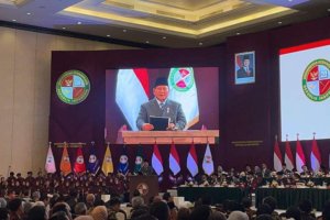 Luar Biasa, Presiden Prabowo Baca Buku 3 Jam Setiap Hari