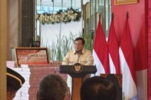 Prabowo Kritik Pejabat Tak Beriman: Uang Korupsi Rakyat Haram!