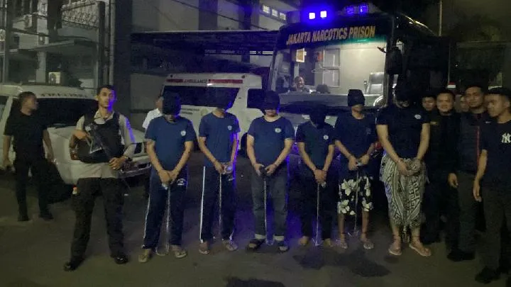 Jaksa Ungkap Modus Ammar Zoni Edarkan Narkoba di Rutan 1 Jaksa Ungkap Modus Ammar Zoni Edarkan Narkoba di Rutan