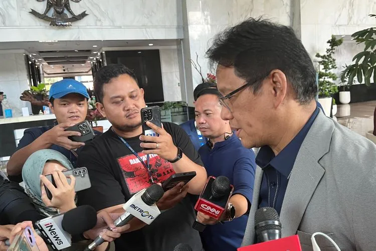 Menkeu Purbaya Umumkan Pemutihan Tunggakan BPJS Kesehatan untuk Warga Miskin, Anggarkan Rp 20 Triliun 1 Menkeu Purbaya Umumkan Pemutihan Tunggakan BPJS Kesehatan untuk Warga Miskin, Anggarkan Rp 20 Triliun