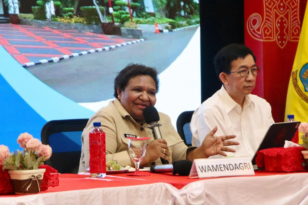Wamendagri Minta Perkuat Sinergitas, Dana Otsus Papua Jangan Dipangkas 1 Wamendagri Minta Perkuat Sinergitas, Dana Otsus Papua Jangan Dipangkas