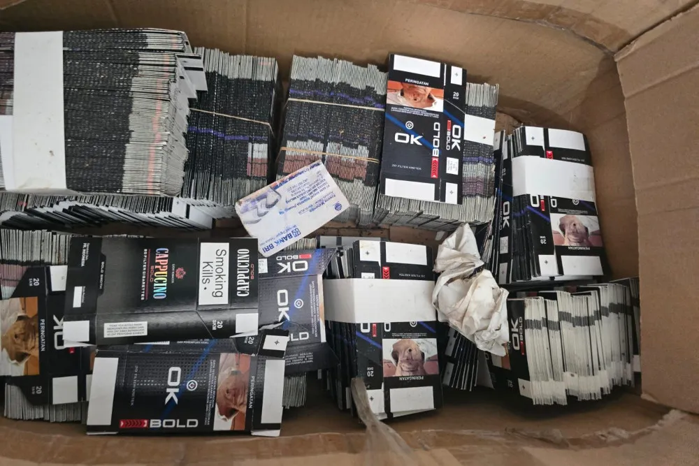Rokok Ilegal Bakar Cukai Rp347 Juta, Cirebon Jadi Tempat Gelap 1 Rokok Ilegal Bakar Cukai Rp347 Juta, Cirebon Jadi Tempat Gelap