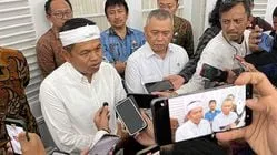 Dedi Mulyadi Pertimbangkan Beri Bantuan dan Lapangan Kerja bagi Warga Terdampak Penutupan Tambang di Bogor 8 Dedi Mulyadi Pertimbangkan Beri Bantuan dan Lapangan Kerja bagi Warga Terdampak Penutupan Tambang di Bogor