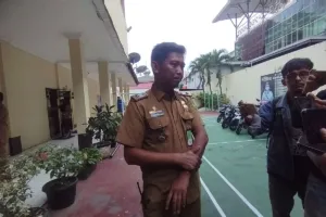Kronologi Lurah Ditusuk Warga Saat Tertibkan Polisi Tidur di Medan, Pelaku Terancam Bui 10 Kronologi Lurah Ditusuk Warga Saat Tertibkan Polisi Tidur di Medan, Pelaku Terancam Bui