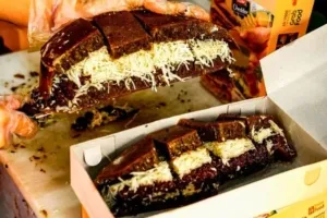 10 Martabak Lezat di Surabaya yang Harus Dicoba, Topping Terakhir Melimpah