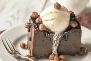 Pecinta Dessert Klasik? Coba 7 Spikoe Legendaris Surabaya Ini!