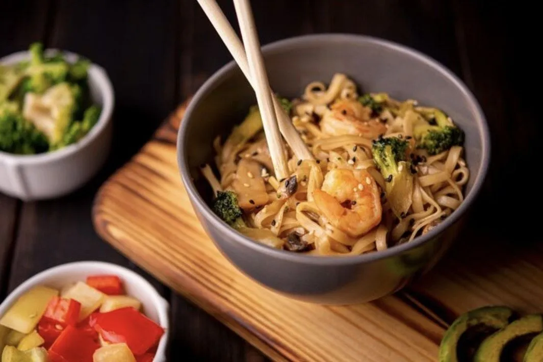 Bakmi dan Mi Kriting Surabaya: Rasa Juara yang Bikin Laper! 1 Bakmi dan Mi Kriting Surabaya: Rasa Juara yang Bikin Laper!