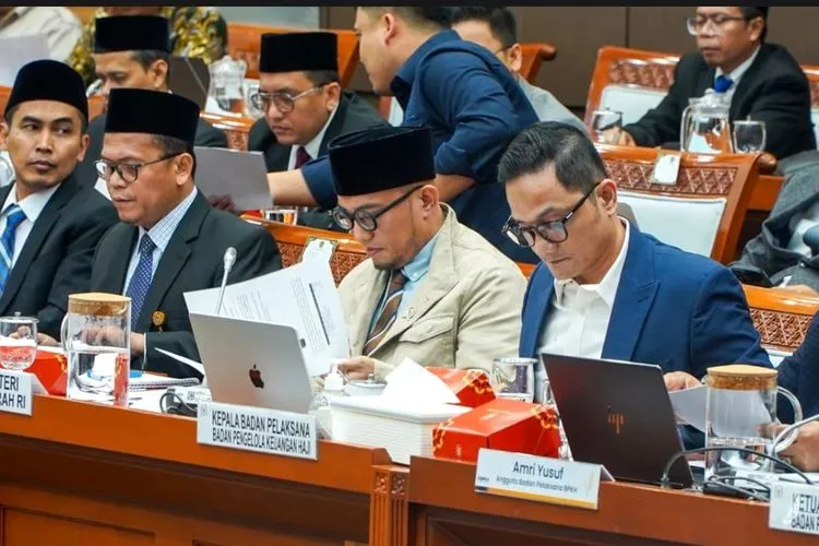 Biaya Haji Turun: Kemenhaj Nyatakan Pelayanan Tetap Berkualitas meski Biaya Dipangkas! 1 Biaya Haji Turun: Kemenhaj Nyatakan Pelayanan Tetap Berkualitas meski Biaya Dipangkas!