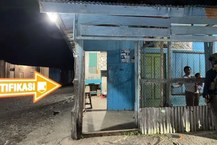 KKB Serang Warga di Yahukimo, Seorang Korban Luka Berat Dirawat Intensif di Rumah Sakit 1 KKB Serang Warga di Yahukimo, Seorang Korban Luka Berat Dirawat Intensif di Rumah Sakit