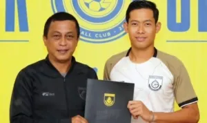 Gresik1