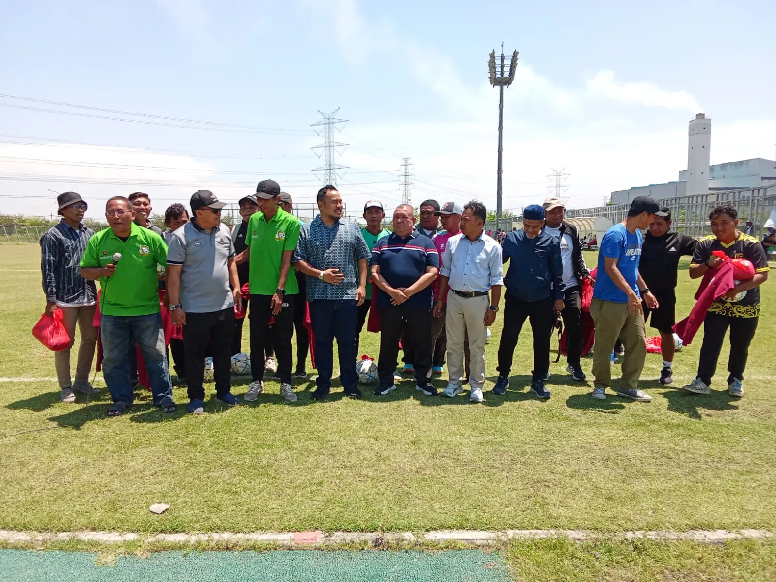 Program Peduli Progresif 2025 Jadi Bukti Nyata Dukungan Pembinaan Sepak Bola Usia Dini di Surabaya 1 Program Peduli Progresif 2025 Jadi Bukti Nyata Dukungan Pembinaan Sepak Bola Usia Dini di Surabaya