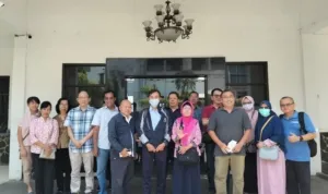Warga apartemen bale hinggil warga bale hinggil