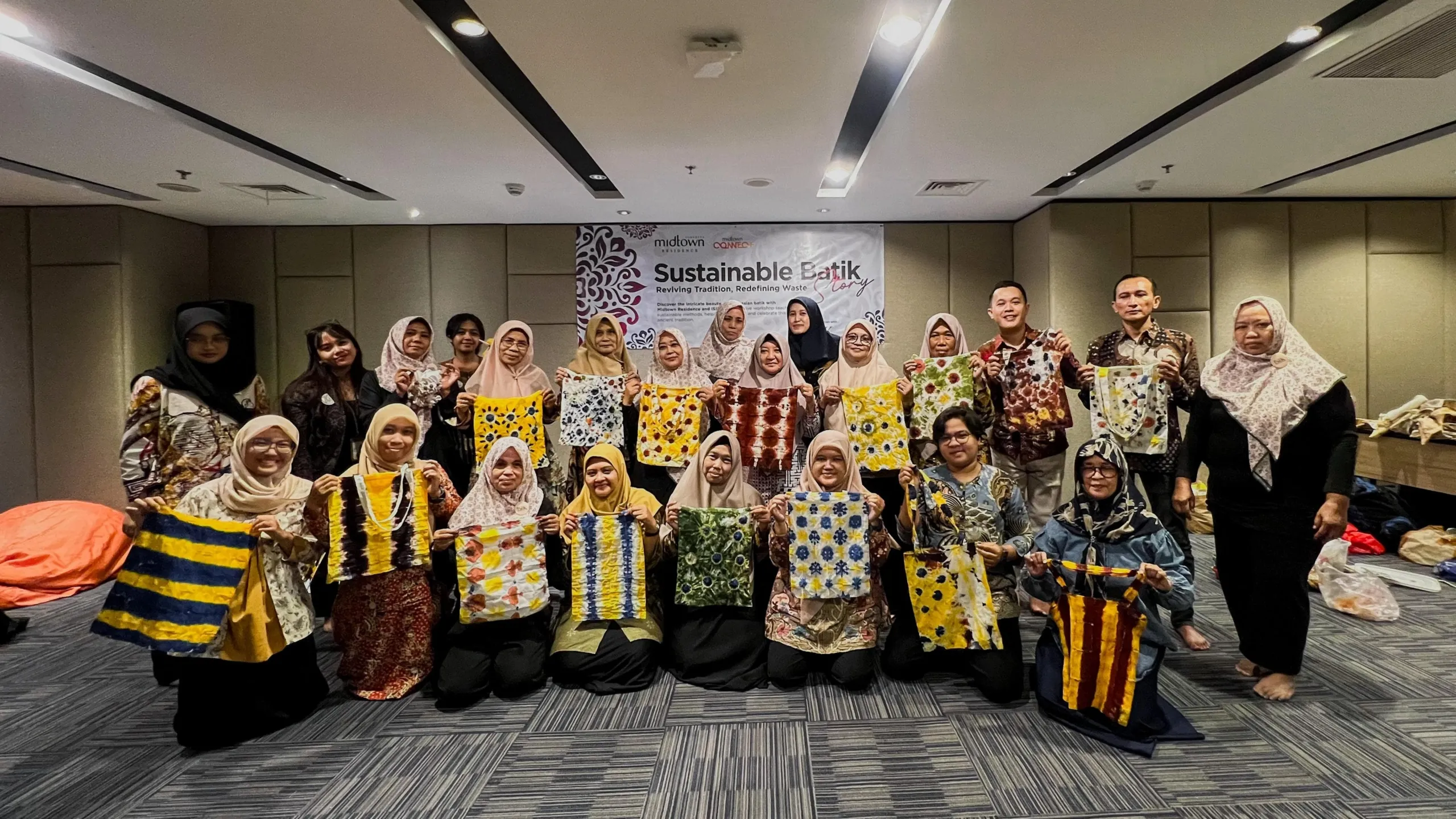 Workshop Shibori Midtown Residence Surabaya & ISIK: Reviving Tradition, Redefining Waste 1 Workshop Shibori Midtown Residence Surabaya & ISIK: Reviving Tradition, Redefining Waste