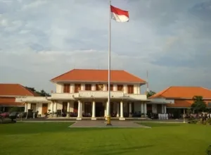 Jaka Jatim Desak Audit Dana Mengendap Pemprov Jatim 6,2T: “Jangan-Jangan Sudah Jadi Bancaan!” 1 Jaka Jatim Desak Audit Dana Mengendap Pemprov Jatim 6,2T: “Jangan-Jangan Sudah Jadi Bancaan!”