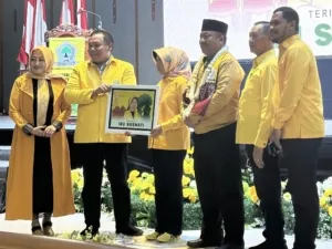 Anik Wahjuningsih Nahkodai Golkar Kabupaten Blitar, Dorong Regenerasi dan Politik Terbuka 1 Golkar kabupaten Blitar