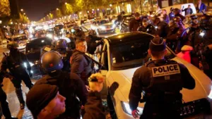 Hindari Risiko Buruk, Eks Presiden Prancis Dijaga Polisi Selama 5 Tahun di Rutan