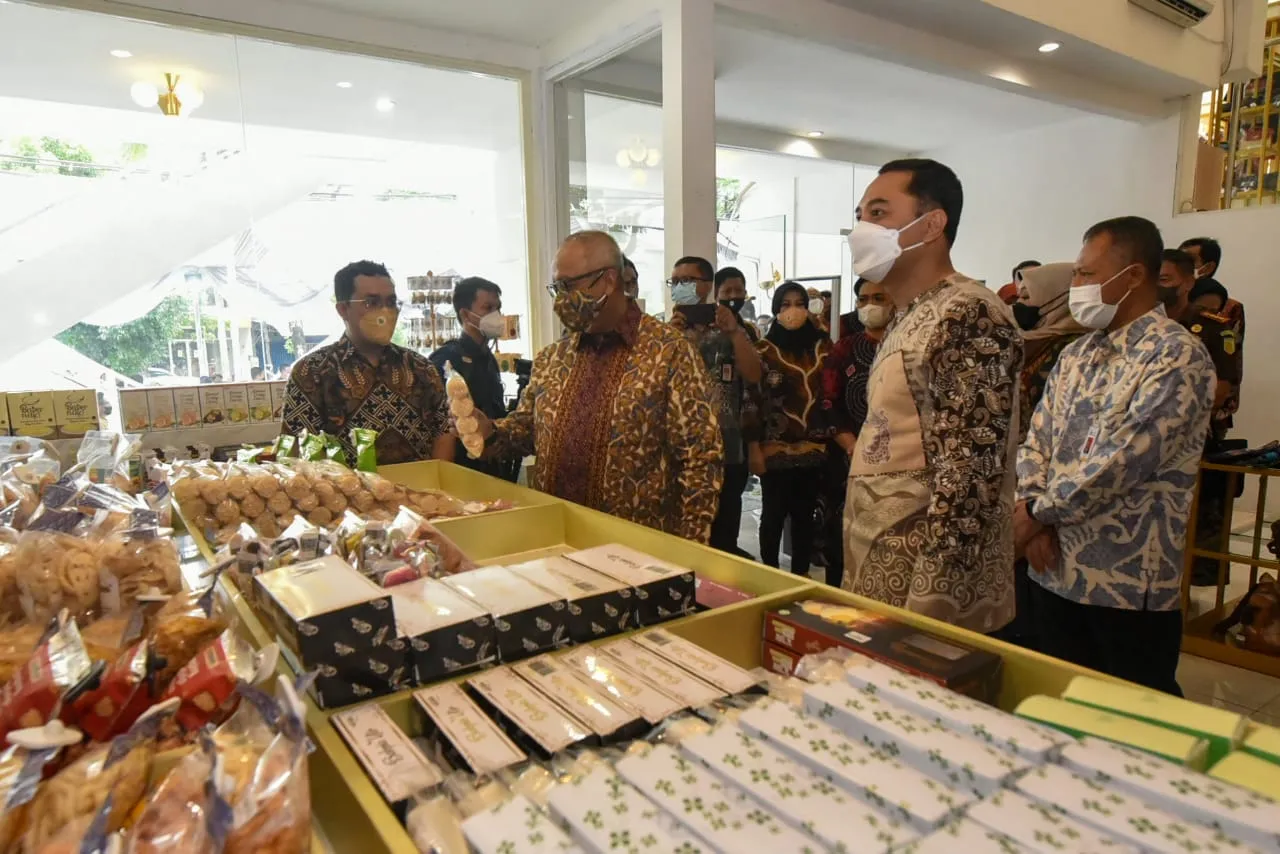 Penghargaan Nasional untuk Inovasi Data di Surabaya 1 Penghargaan Nasional untuk Inovasi Data di Surabaya