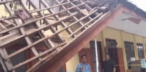 Kecelakaan Maut di Asrama Ponpes Situbondo, 1 Santriwati Tewas dan 11 Luka-luka 14 Ponpes Situbondo