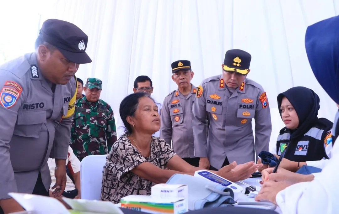 Polres Ngawi Gelar Bakti Kesehatan Gratis Warga Padas : Terima kasih Pak Polisi 1 Polres Ngawi Gelar Bakti Kesehatan Gratis Warga Padas : Terima kasih Pak Polisi