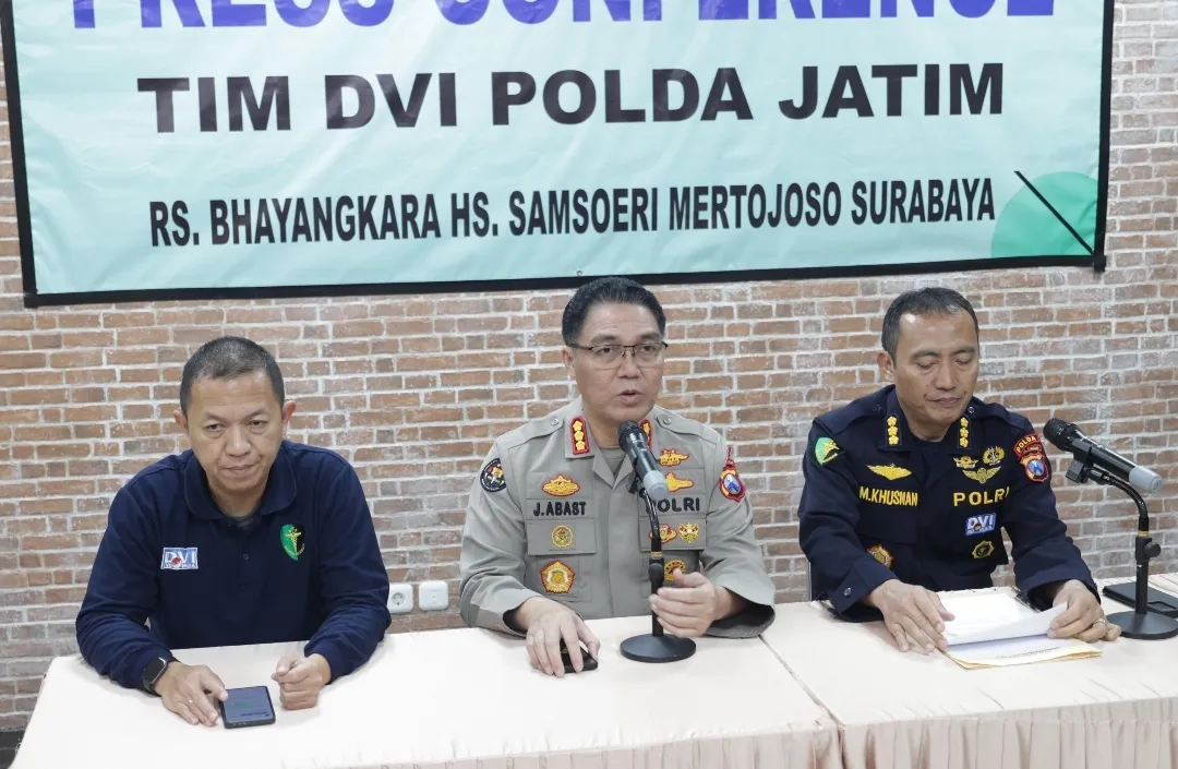 Polda Jatim Kembali Identifikasi Satu Korban Santri Ponpes Al Khoziny, Total 51 Jenazah Berhasil Dikenali 1 Polda Jatim Kembali Identifikasi Satu Korban Santri Ponpes Al Khoziny, Total 51 Jenazah Berhasil Dikenali