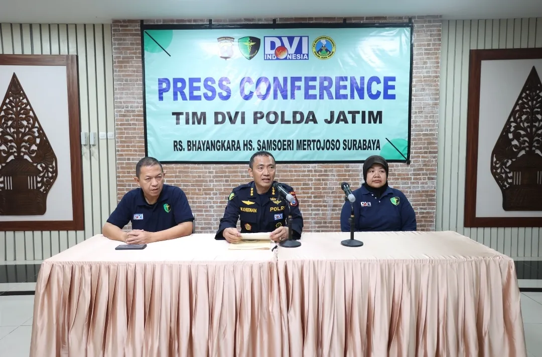Tim DVI Polda Jatim Berhasil Identifikasi 53 Korban Ponpes Al-Khoziny Sidoarjo 1 Tim DVI Polda Jatim Berhasil Identifikasi 53 Korban Ponpes Al-Khoziny Sidoarjo