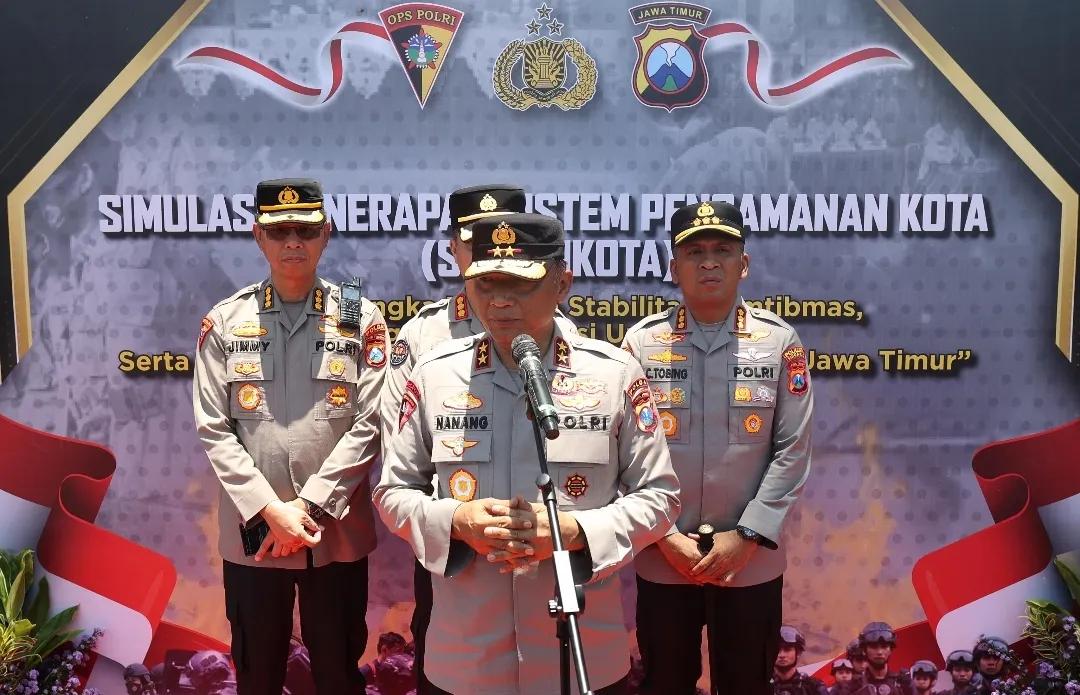 Kapolda Jatim Tegaskan Aktivitas Pendidikan Santri Harus Tetap Berlanjut 1 Kapolda Jatim Tegaskan Aktivitas Pendidikan Santri Harus Tetap Berlanjut