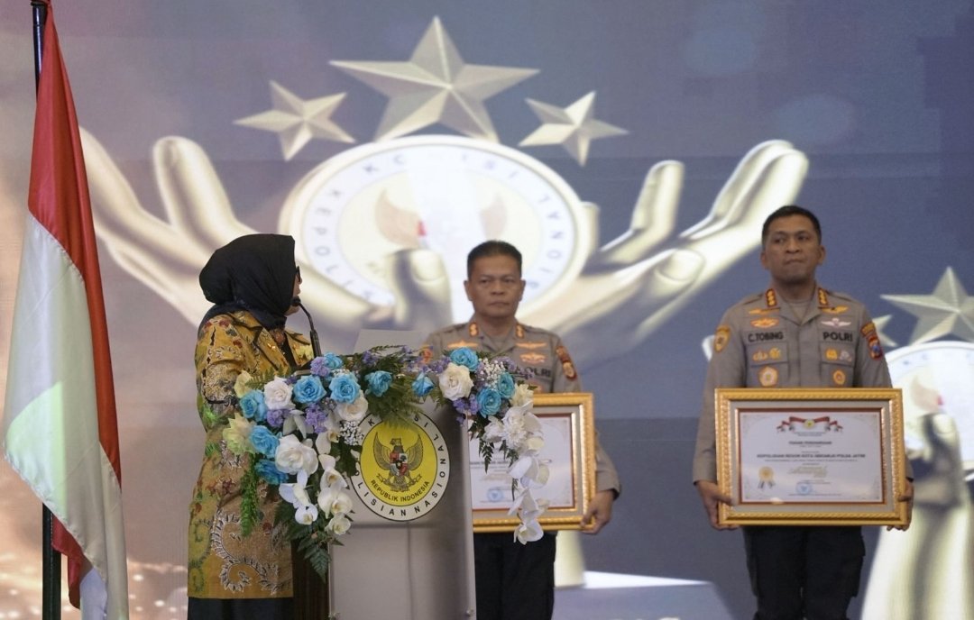 Maksimalkan Pelayanan Publik, Polresta Sidoarjo Terima Penghargaan di Kompolnas Award 2025 1 Maksimalkan Pelayanan Publik, Polresta Sidoarjo Terima Penghargaan di Kompolnas Award 2025