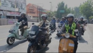 Polres Pasuruan Bersama Toga Tomas dan Komunitas Gelar Touring Bersholawat Untuk Kamseltibcarlantas 7 Polres Pasuruan Bersama Toga Tomas dan Komunitas Gelar Touring Bersholawat Untuk Kamseltibcarlantas