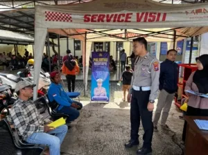 Polres Jember Hadirkan Layanan Publik yang Cepat - Transparan dan Humanis Lewat Program Polantas Menyapa 1 Polres Jember Hadirkan Layanan Publik yang Cepat – Transparan dan Humanis Lewat Program Polantas Menyapa