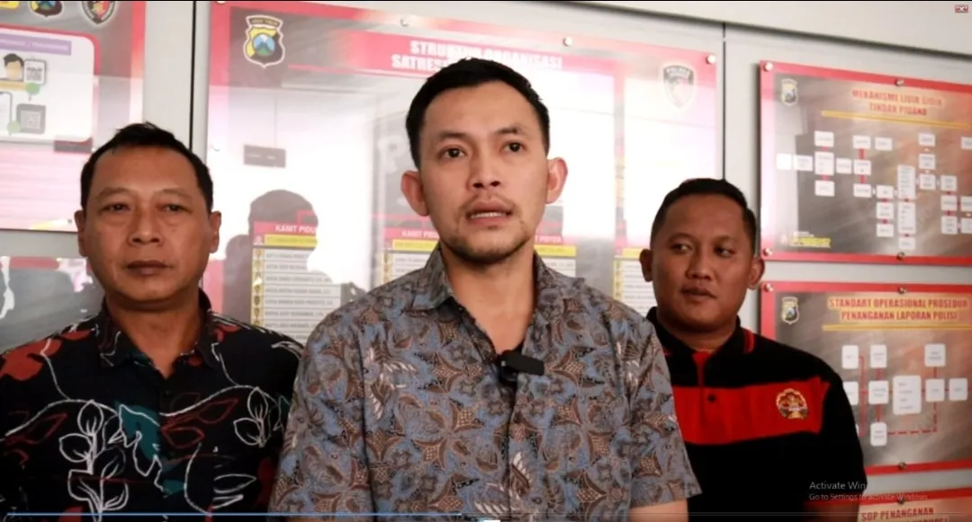Polres Jember Berhasil Tangkap Buronan Pelaku Kekerasan Seksual Mahasiswi 1 Polres Jember Berhasil Tangkap Buronan Pelaku Kekerasan Seksual Mahasiswi