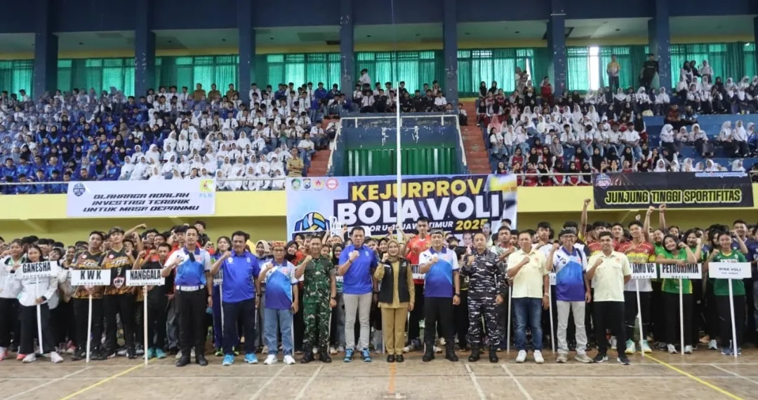 Kapolresta Banyuwangi Buka Kejurprov Bola Voli U-19 Jawa Timur 2025 di GOR Tawang Alun 1 Kapolresta Banyuwangi Buka Kejurprov Bola Voli U-19 Jawa Timur 2025 di GOR Tawang Alun