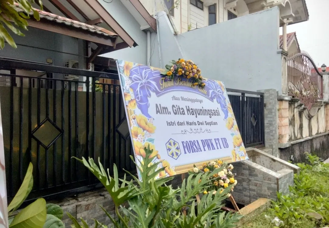 Pasien Hamil Tua Meninggal Dunia Bersama Bayinya di RS Melati Husada Malang, Keluarga Minta Penjelasan Pihak Rumah Sakit 1 Pasien Hamil Tua Meninggal Dunia Bersama Bayinya di RS Melati Husada Malang, Keluarga Minta Penjelasan Pihak Rumah Sakit