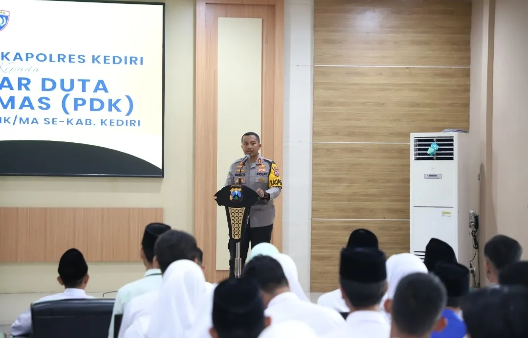 Polres Kediri Beri Pembakalan Pelajar Duta Kamtibmas Tumbuhkan Budaya Tertib Sejak Dini 1 Polres Kediri Beri Pembakalan Pelajar Duta Kamtibmas Tumbuhkan Budaya Tertib Sejak Dini