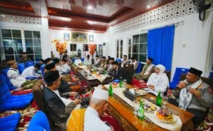 Kapolri Tekankan Jaga Persatuan-Kesatuan saat Silaturahmi ke Ponpes An-Nur Malang