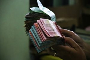 RI Capai Investasi Rp1,434 Triliun hingga September, 2 Juta Pekerja Terbuka 10 RI Capai Investasi Rp1,434 Triliun
